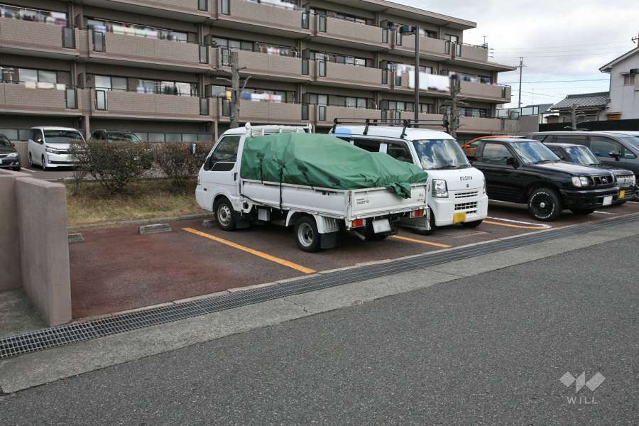 来客用駐車場
