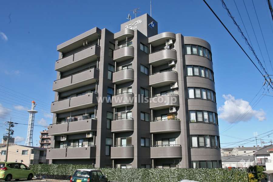 ユニーブル漆山の外観(南東側から)