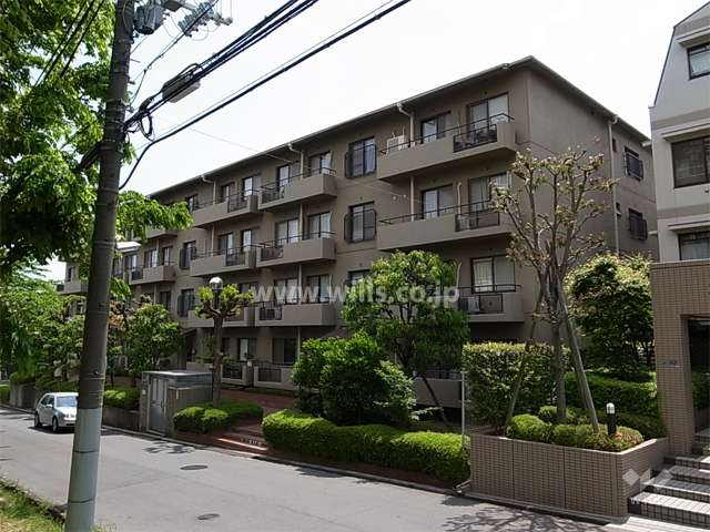 千里藤白台リッツハウスD-30棟の外観（北西側から）