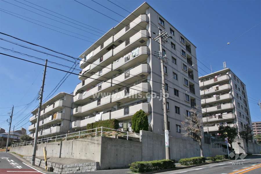 宝マンション滝ノ水第7の外観(南東側から)