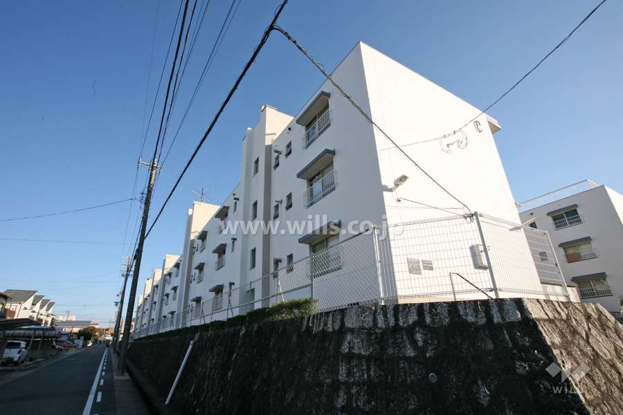 鳴海おお根住宅C号棟の外観（北西側から）