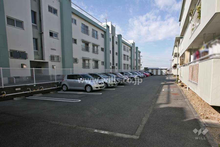 敷地内駐車場(屋外平面式)