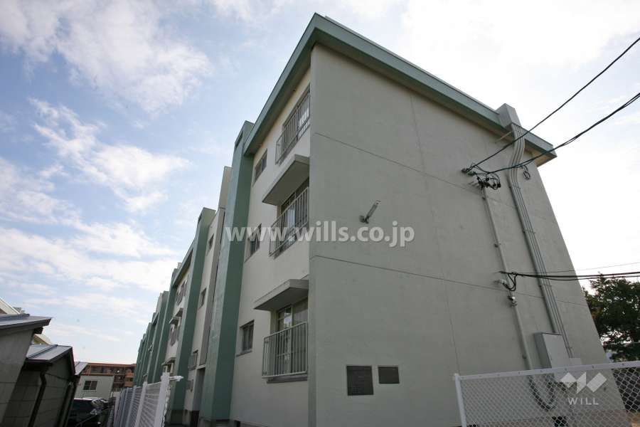 第2鳴海おお根住宅3号棟の外観(北西側から)