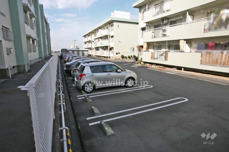 敷地内駐車場(屋外平面式)