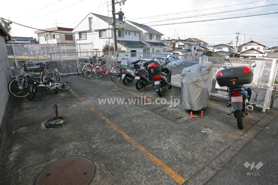 バイク置き場