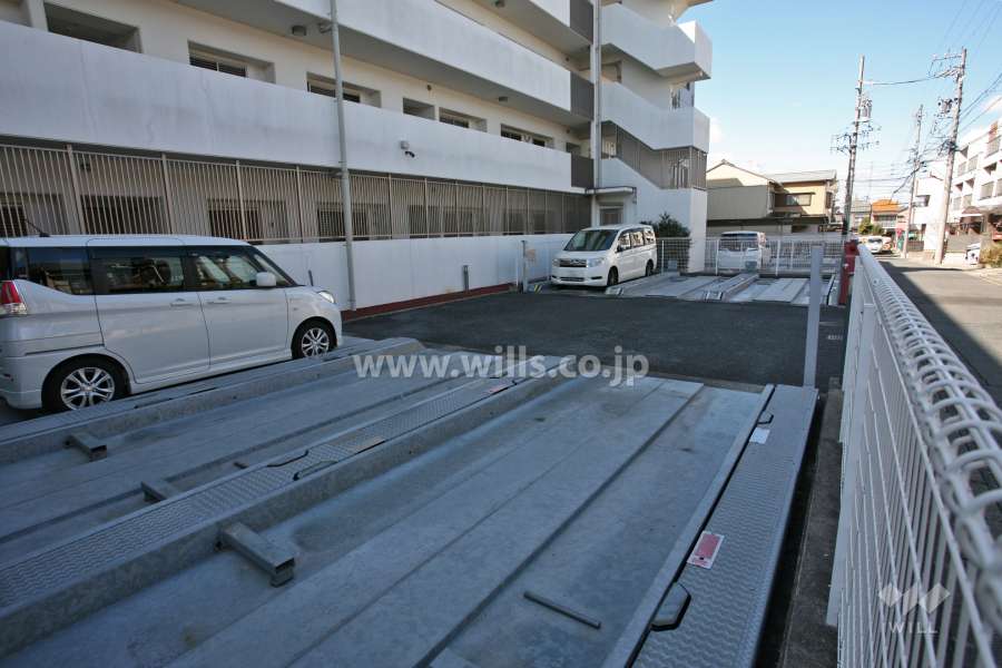 敷地内駐車場(屋外機械式)