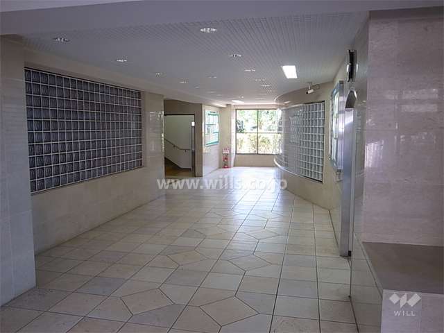 エントランスホール