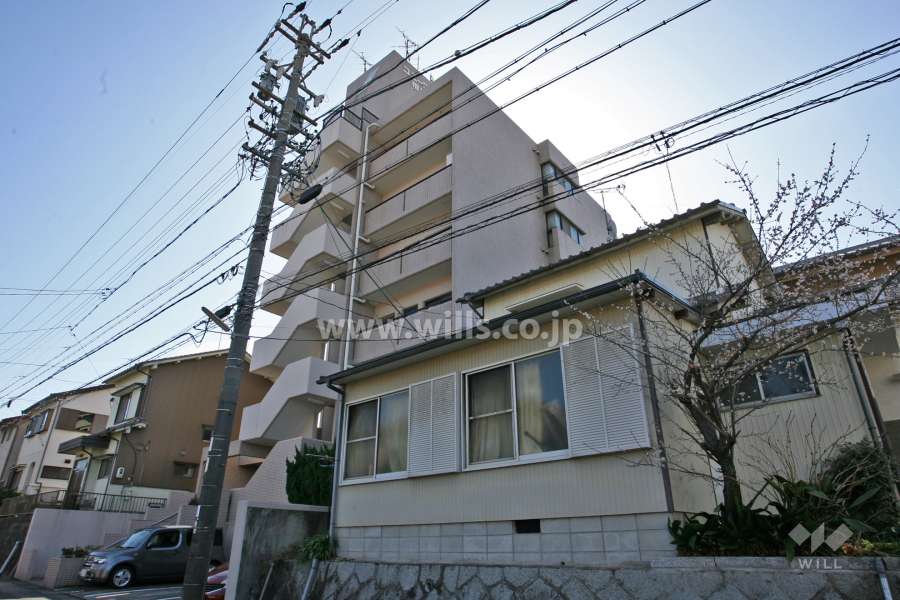 ユニーブル相川の外観(北東側から)