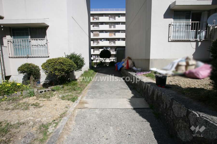 通路（東側）
