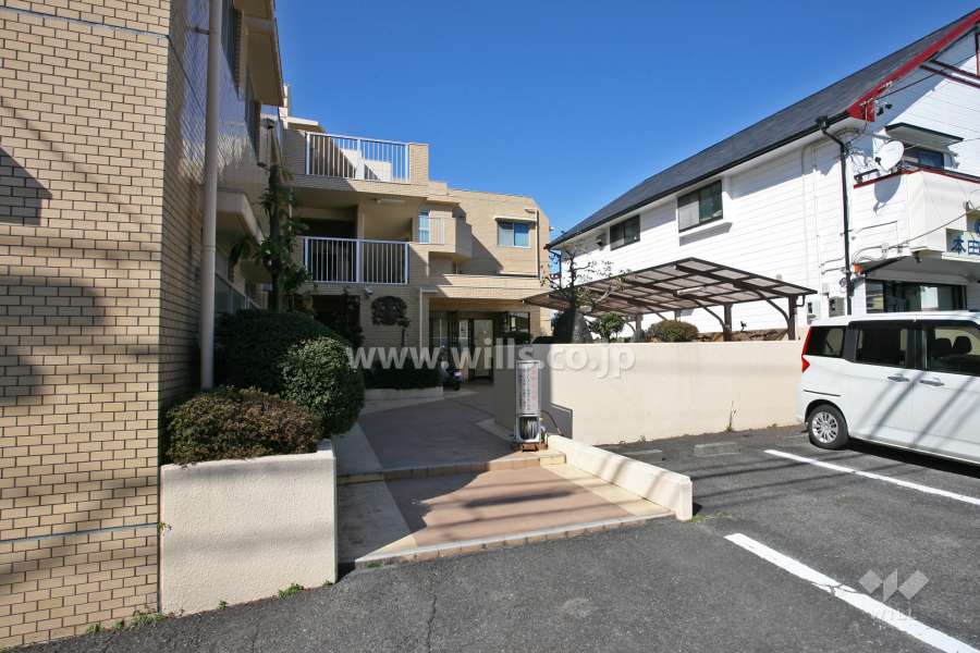 エントランスアプローチ