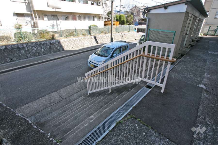 敷地出入り口