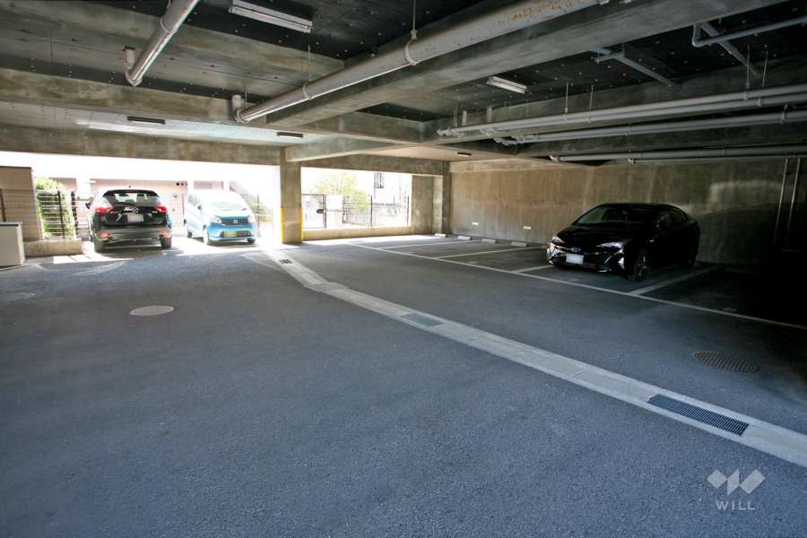 敷地内駐車場(屋内平面式)