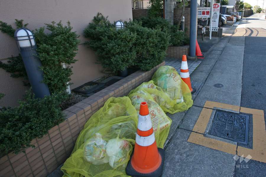 ゴミ置き場