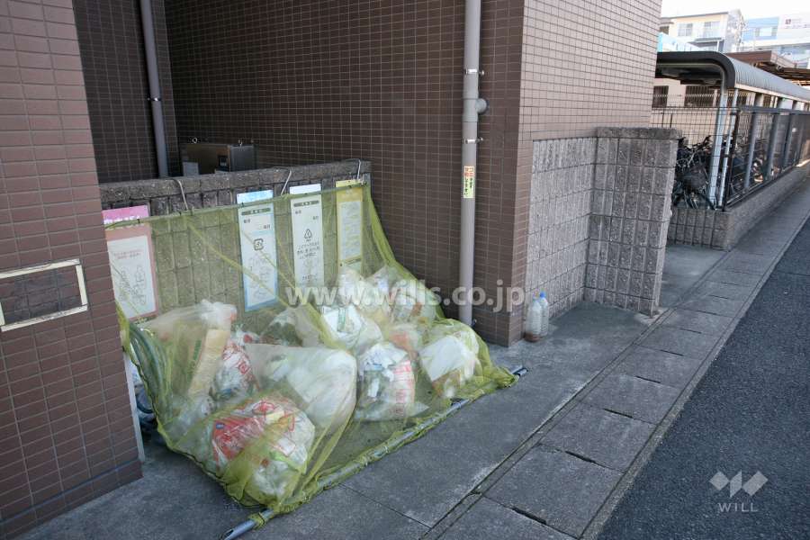 ゴミ置き場