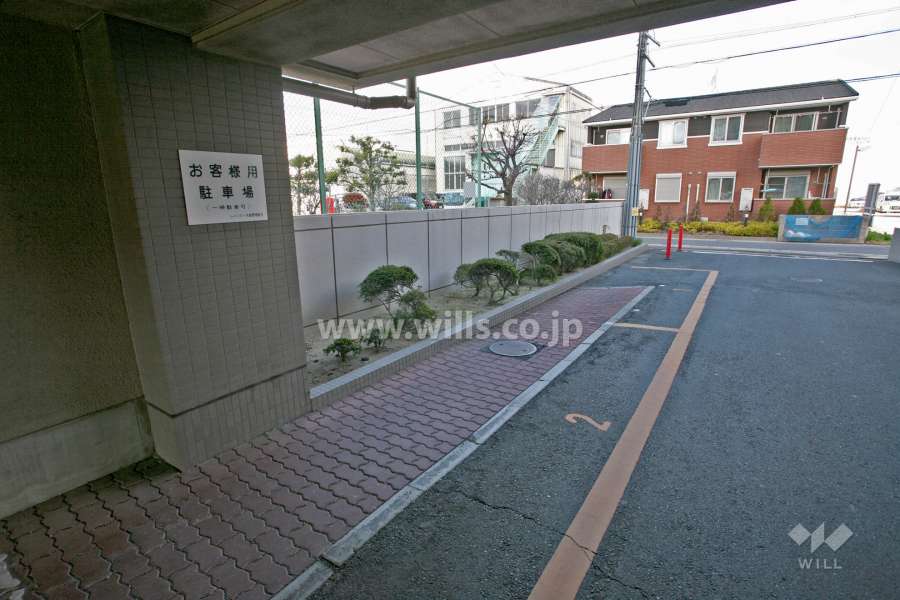 お客様用駐車場