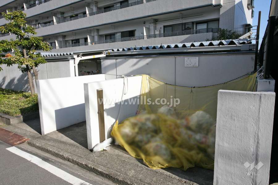 ゴミ置き場