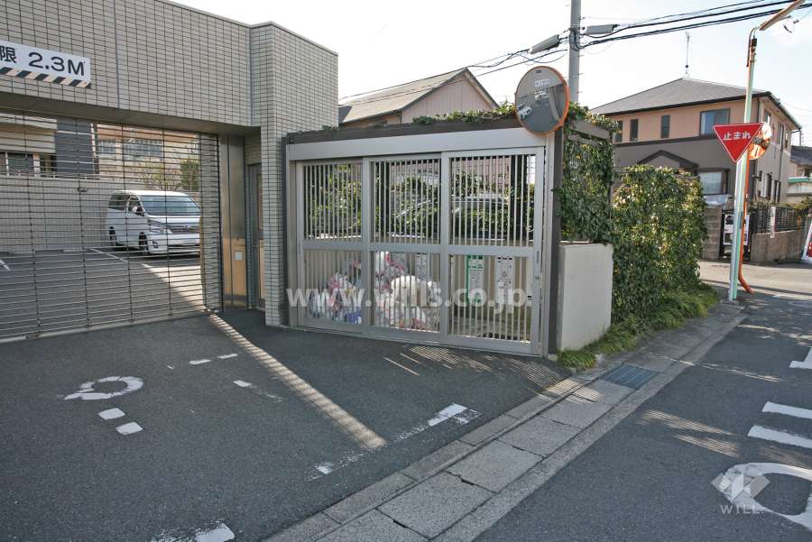 ゴミ置き場
