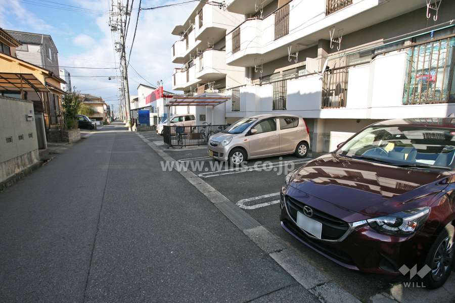 敷地内駐車場（屋外平面式）