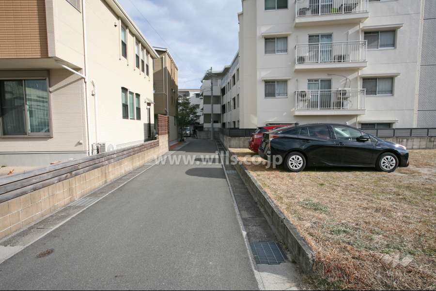 敷地北側道の前面路