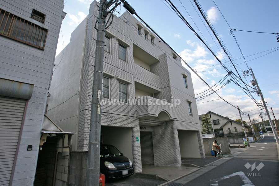 宝大高ハイツAの外観(北西側から)