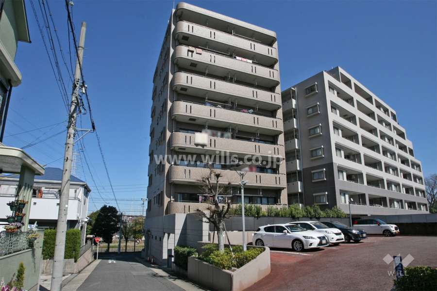 ライオンズマンション鳴海東第2の外観(南西側から)