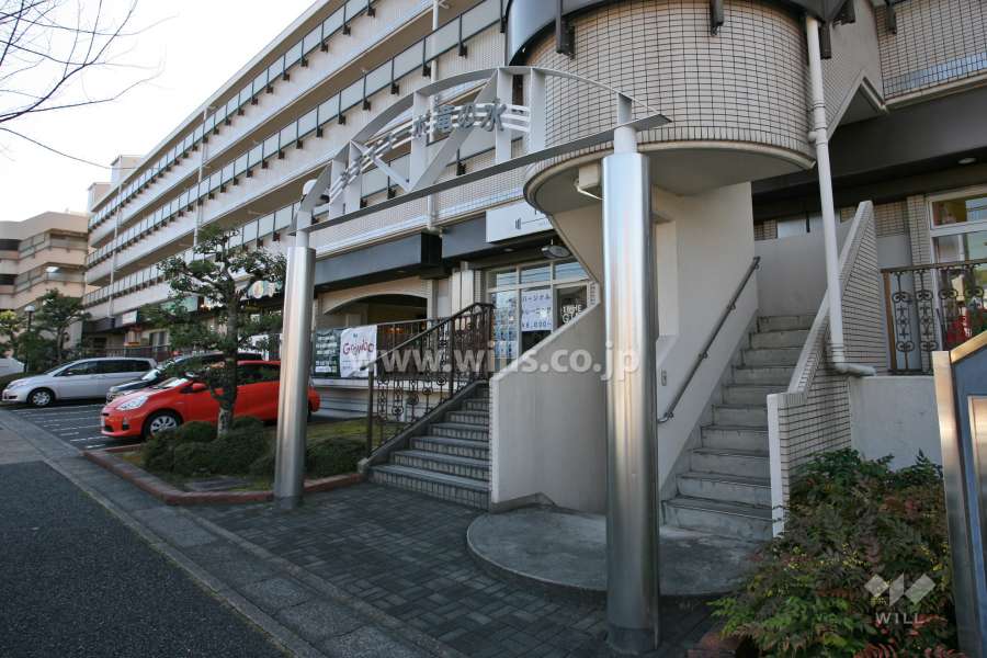 エントランスアプローチ