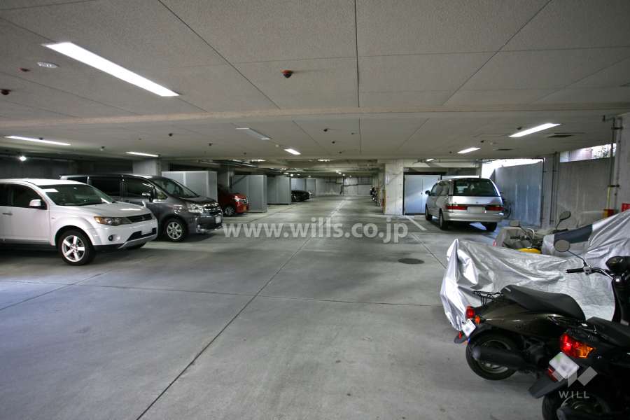 敷地内駐車場(屋内平面式)