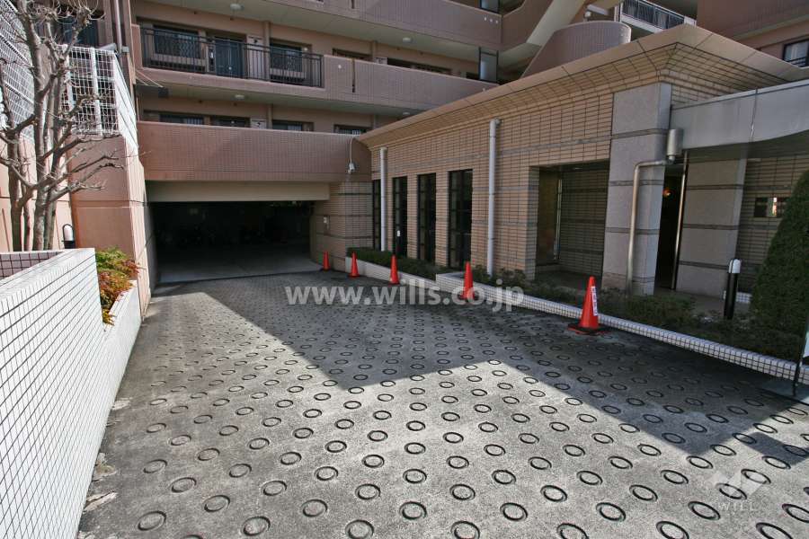 駐車場入り口