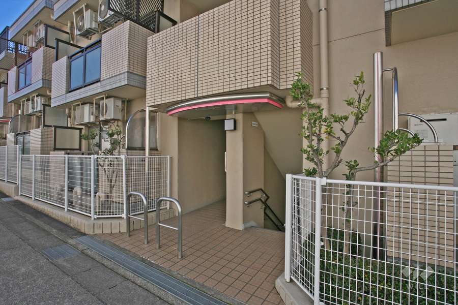 エントランスアプローチ