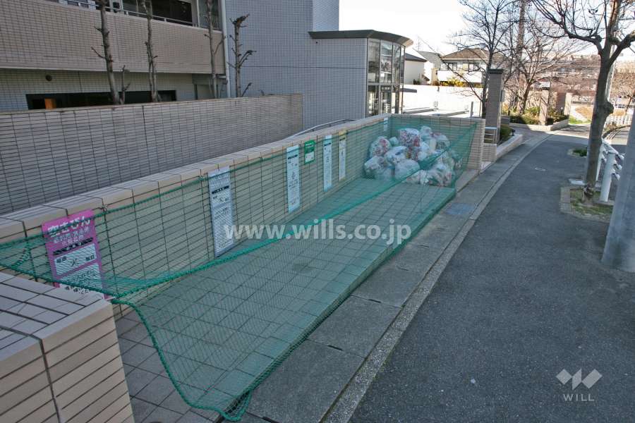 ゴミ置き場