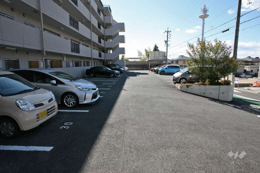 敷地内駐車場(屋外平面式)