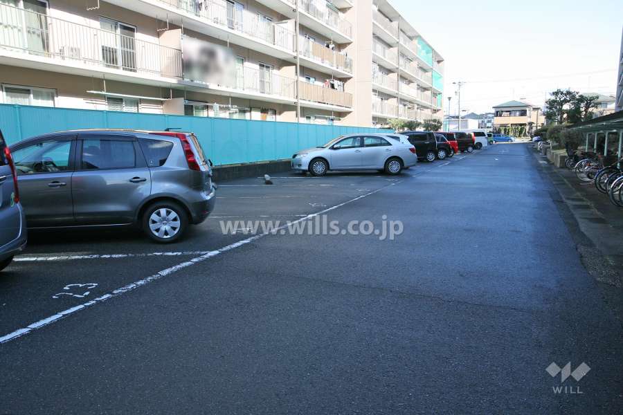 敷地内駐車場（屋外平面式）