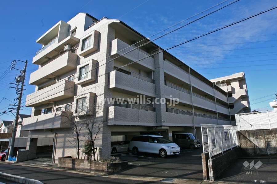 オーラム桃山台の外観(北東側から)