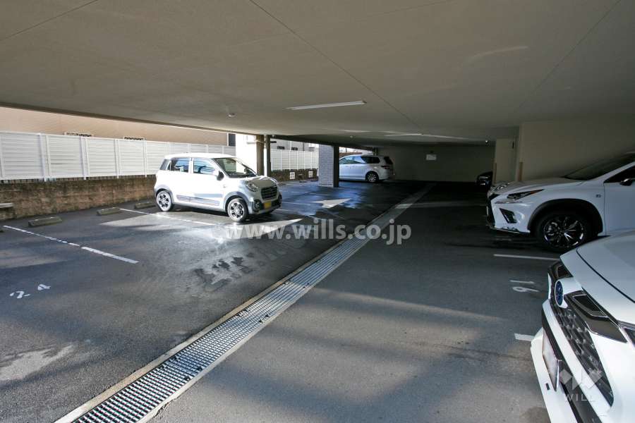 敷地内駐車場(屋内平面式)