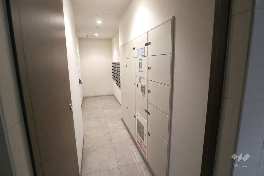 宅配ボックスと共用ポスト