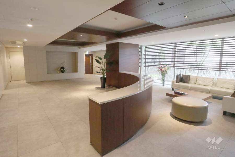 エントランスホール