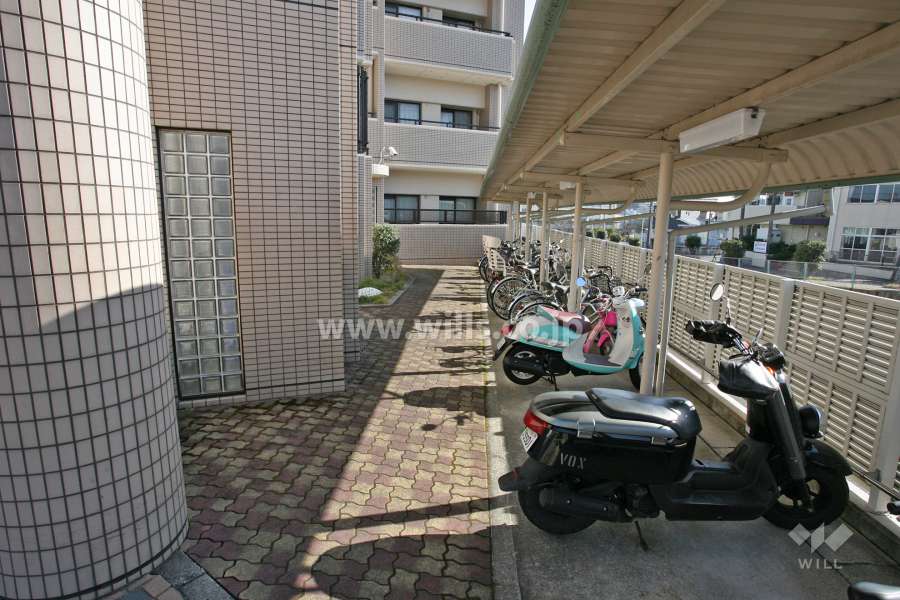 駐輪場