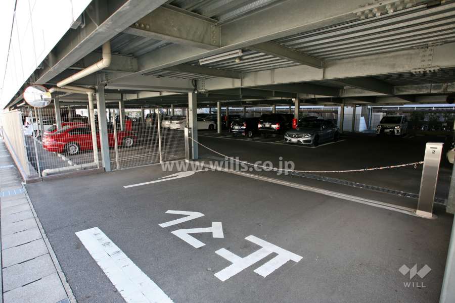 敷地内駐車場（自走式）