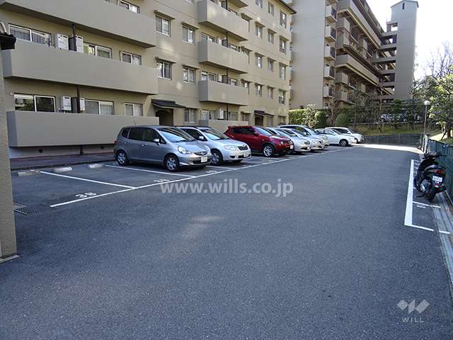 敷地内駐車場（屋外平面式）