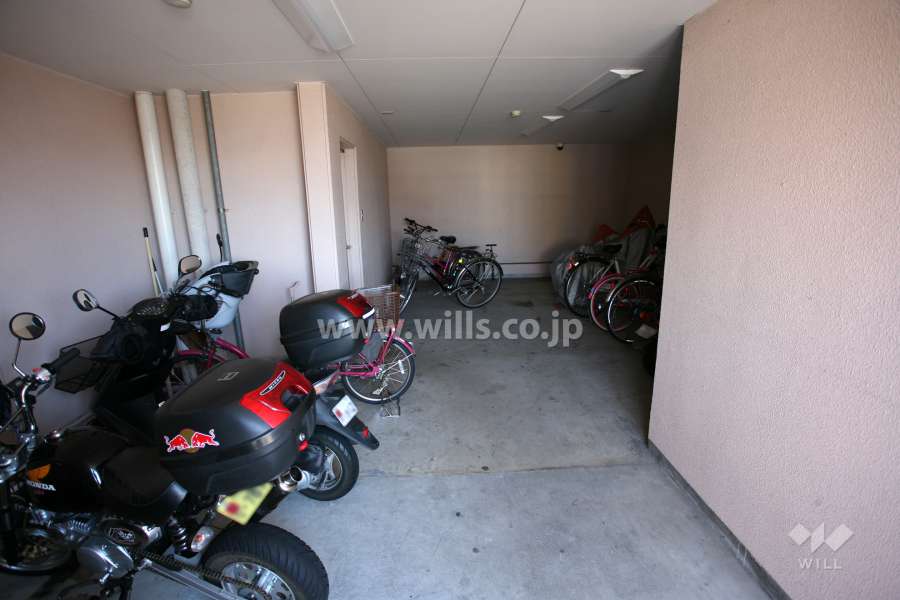 駐輪場・バイク置き場