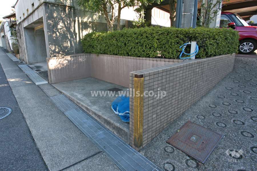 ゴミ置き場