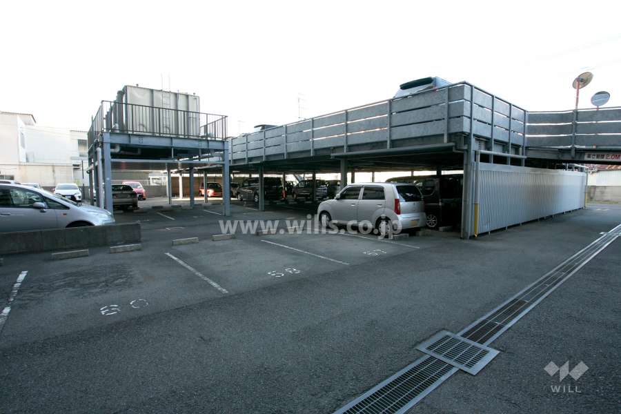 敷地内駐車場(屋外立体式）