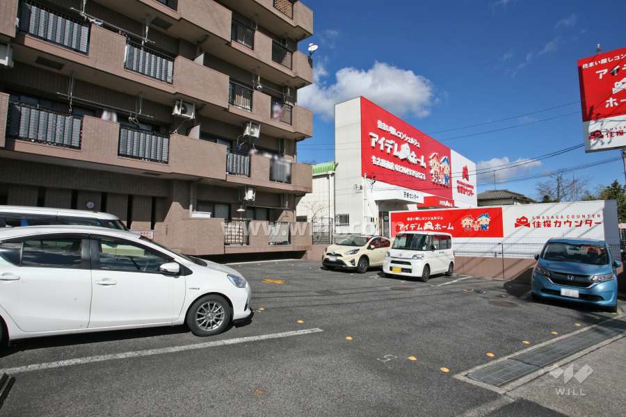 敷地内駐車場(屋外平面式)