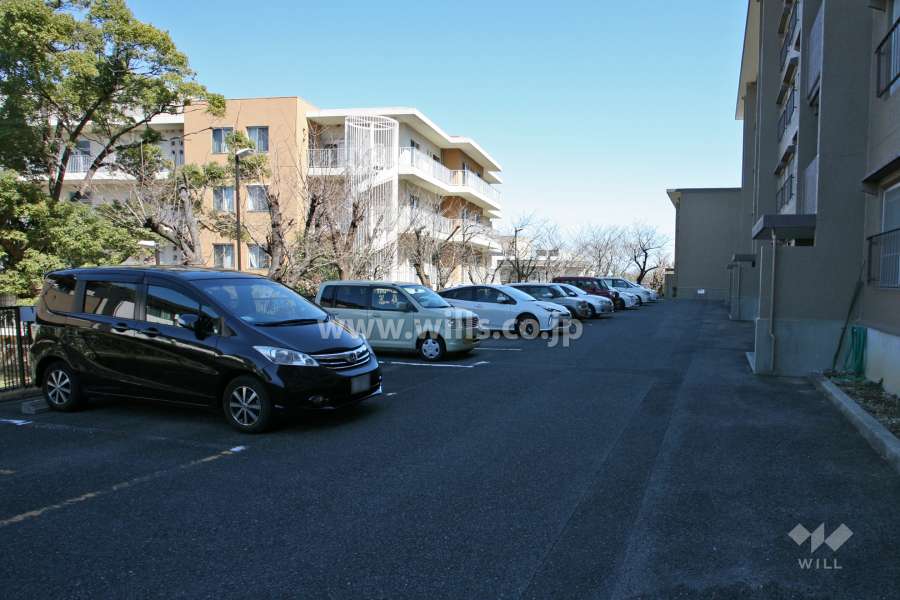 敷地内駐車場(屋外平面式)