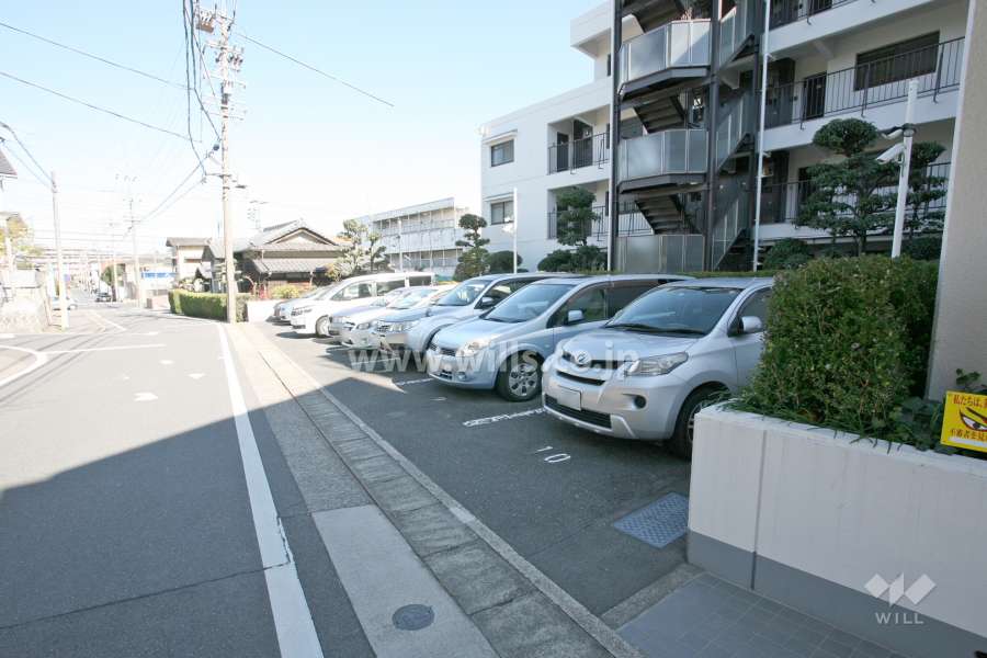 敷地内駐車場（屋外平面式）