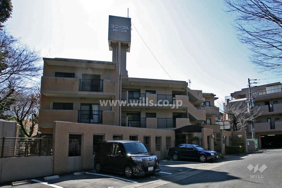 ユニーブル鳴海セゾン2号館の外観（北側から）