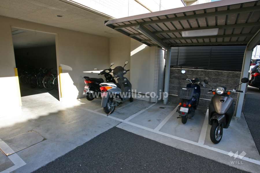 バイク置き場