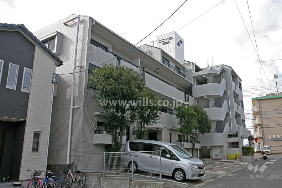 ユニーブル薬師山の外観（北東側から）