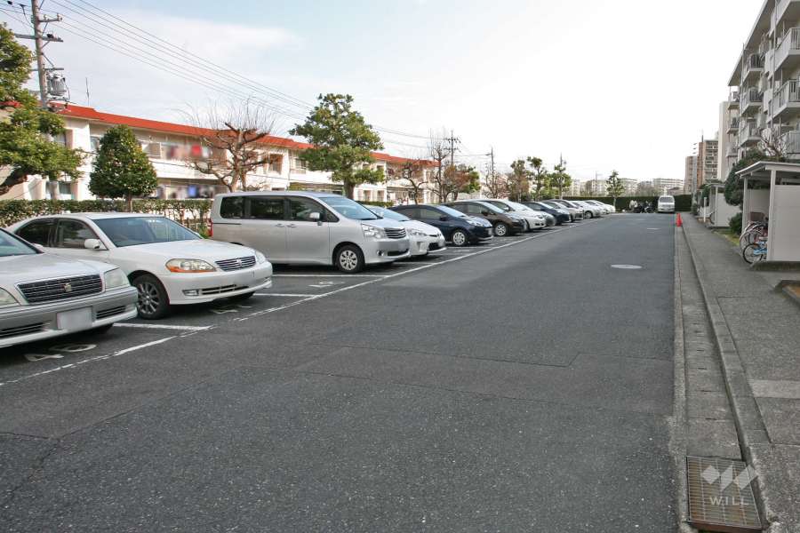 敷地内駐車場(屋外平面式)