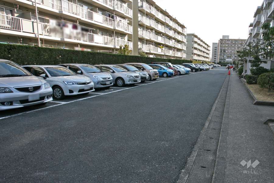 敷地内駐車場(屋外平面式)